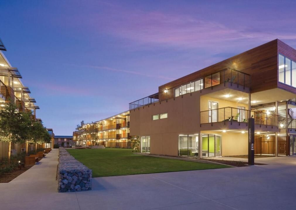 #76. Pitzer College